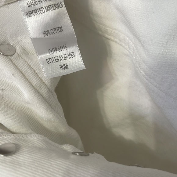 Agolde Rumi Denim Short - Oyster Size 32 - Picture 8 of 8